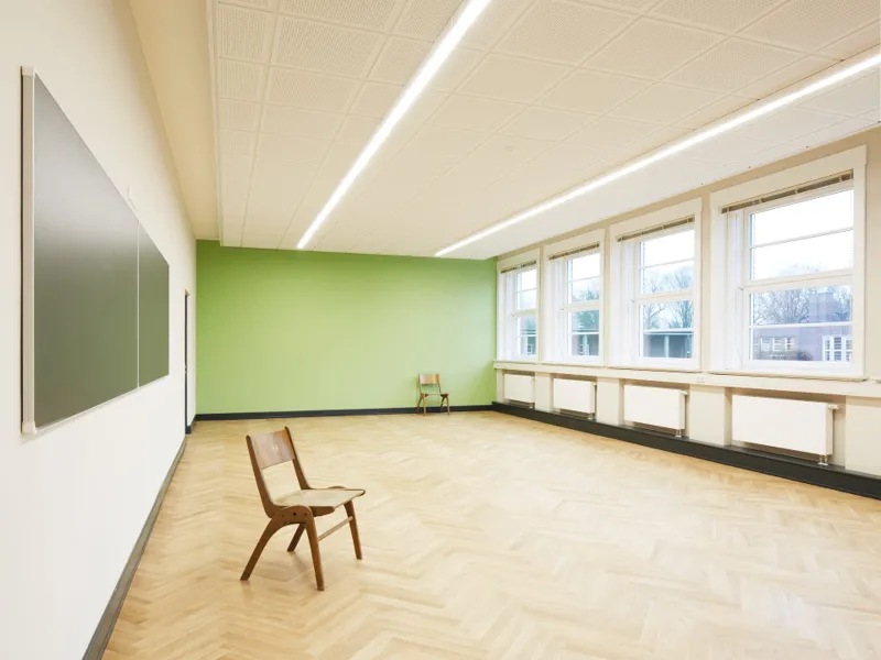 Walddorfer Gymnasium Denkmalfenster